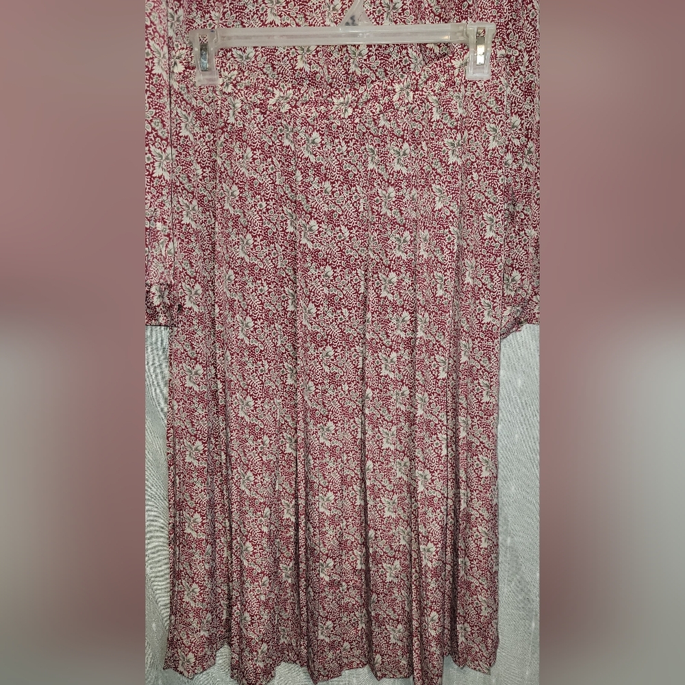 Andrea Gayle Skirt Suit Size 18 - Picture 7 of 10